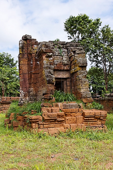 41-Prasat Khorn Buri-008